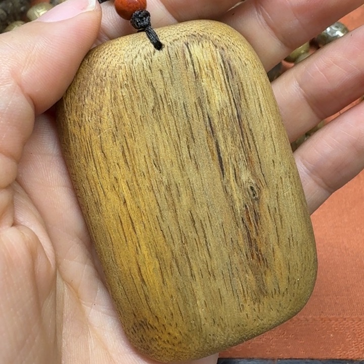 大叶紫檀（黑酸枝木类）