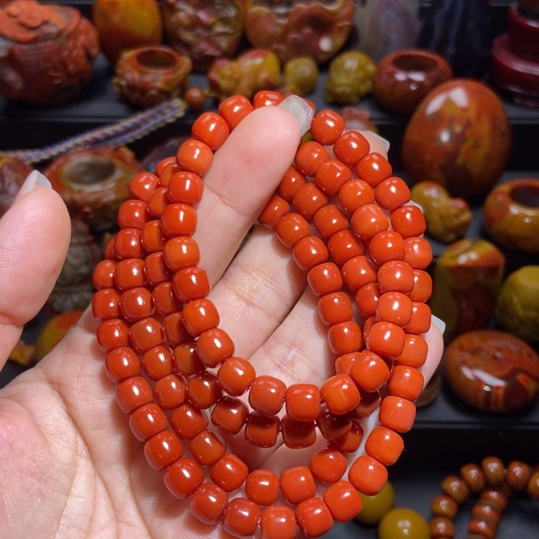 玛瑙/玉髓手串未镶嵌山**山