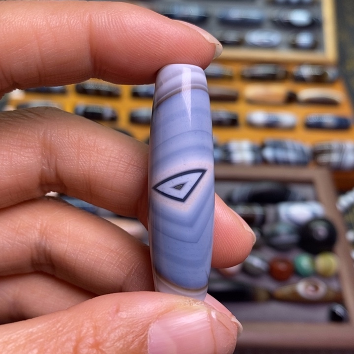 未镶嵌玛瑙/玉髓珠宝半成品R****l