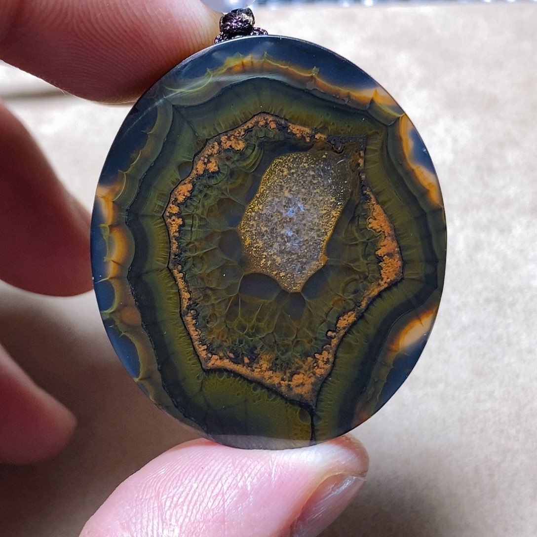 玛瑙/玉髓颈饰未镶嵌事*