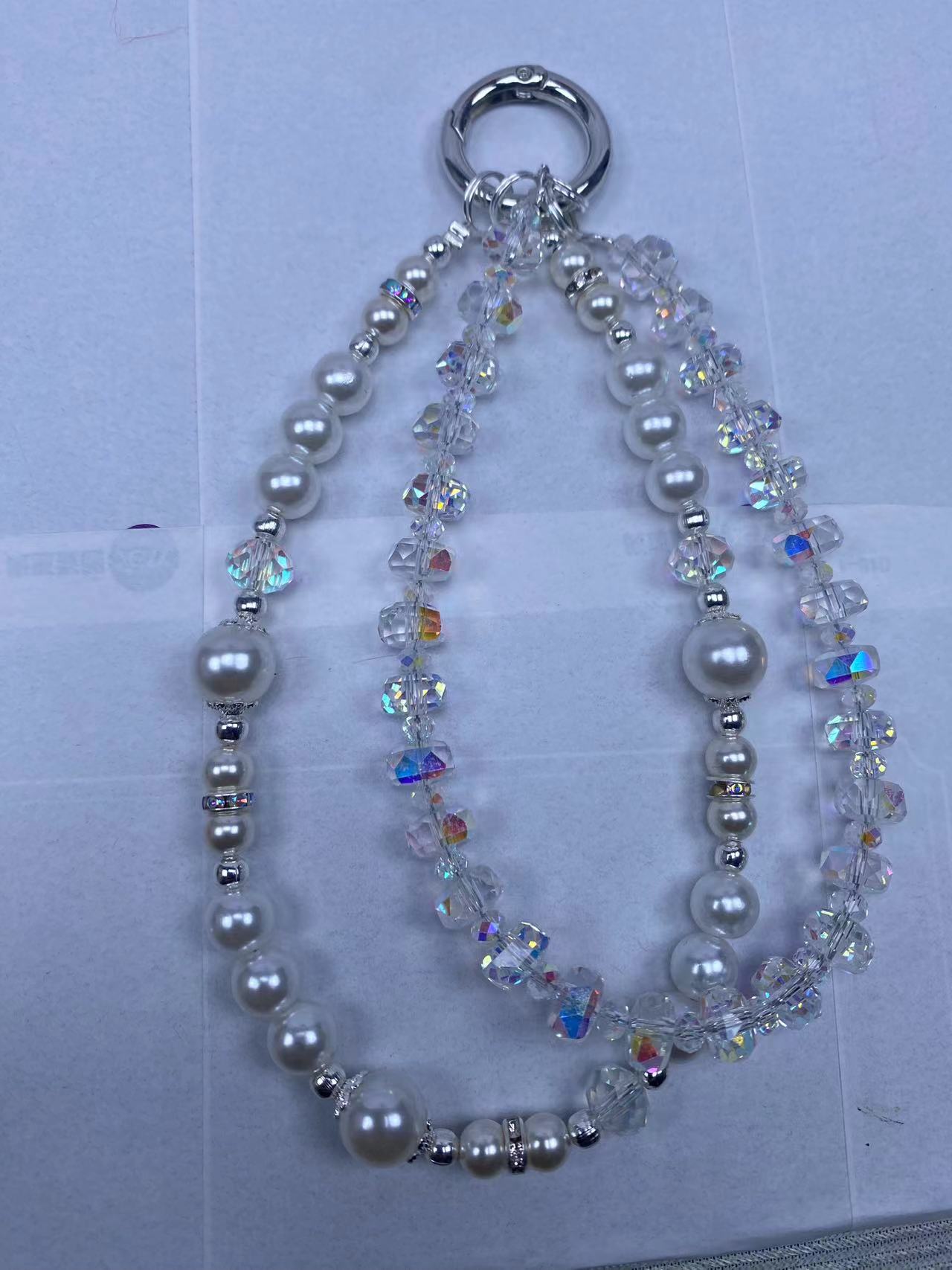 手工水晶珍珠小香风手机链时尚百搭防摔挂饰