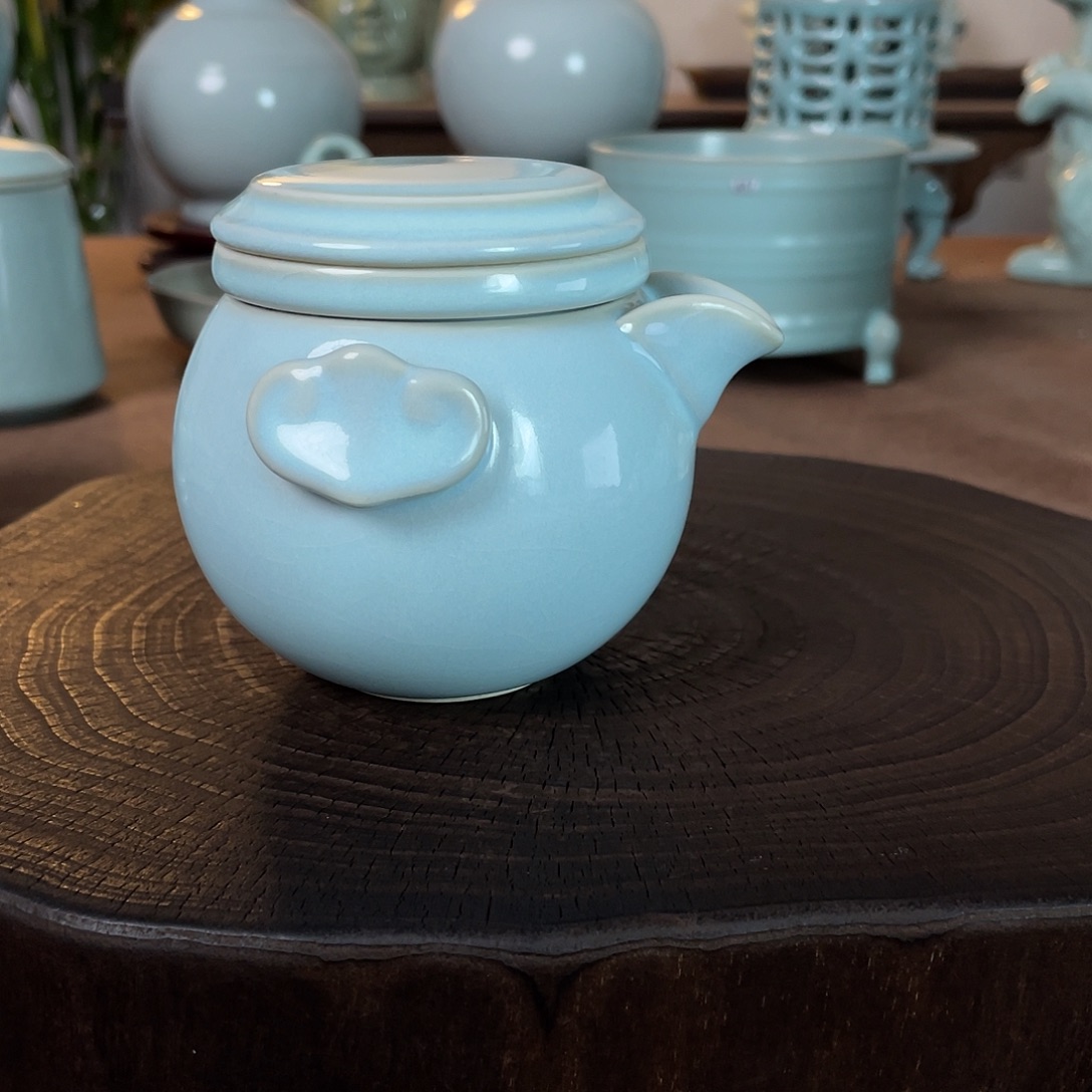 瓷手抓壶原矿汝瓷当代