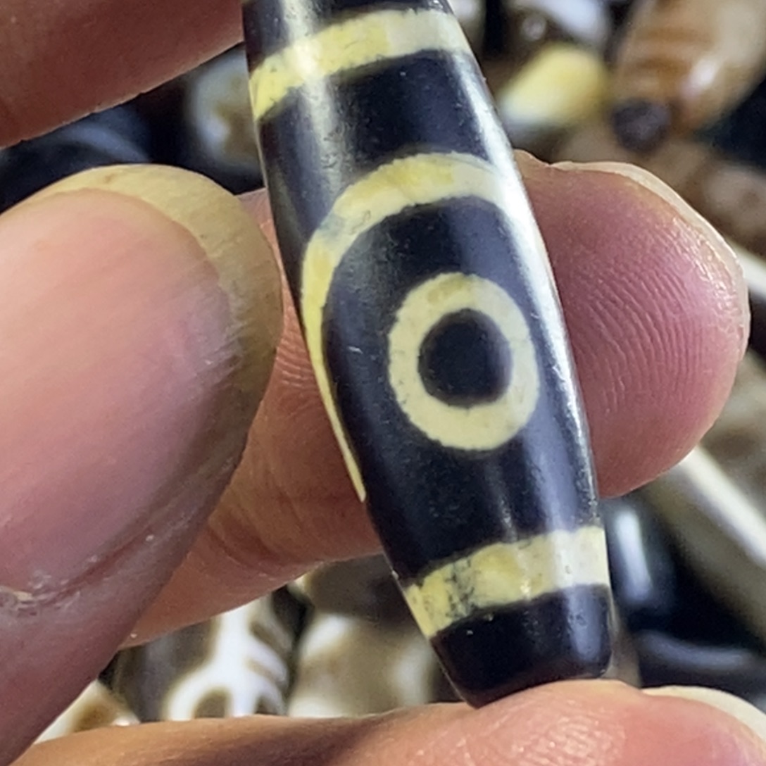 玛瑙/玉髓颈饰未镶嵌老行运两眼