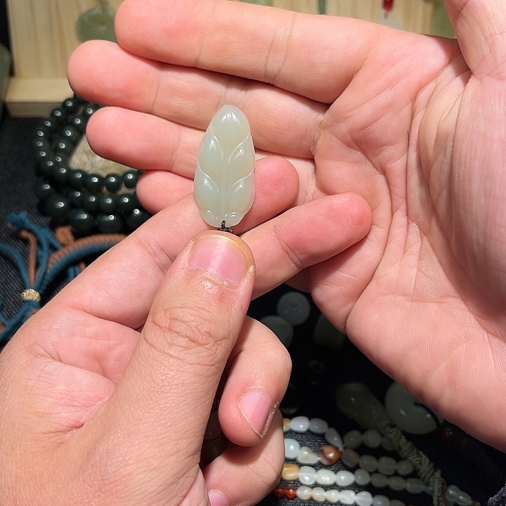 和田玉（糖玉）未镶嵌珠宝半成品