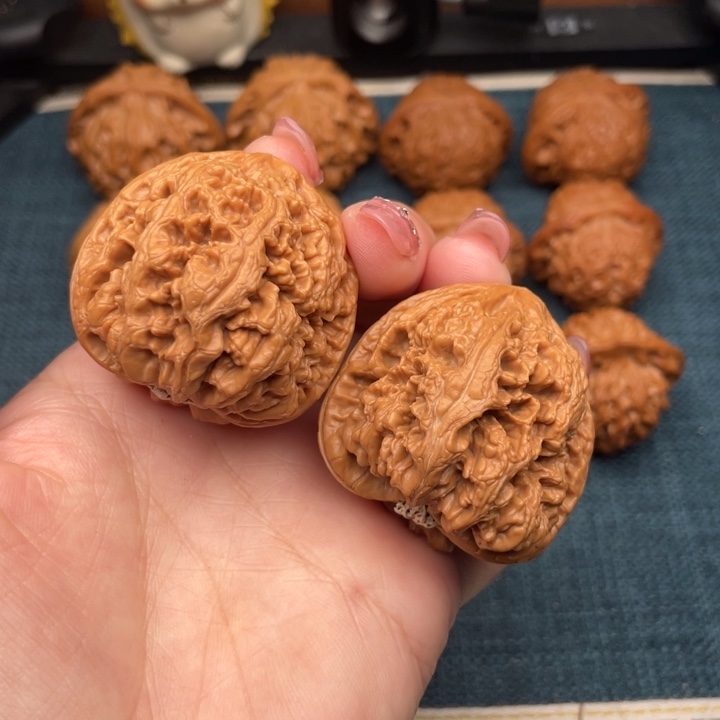 把件文玩核桃大粗筋40