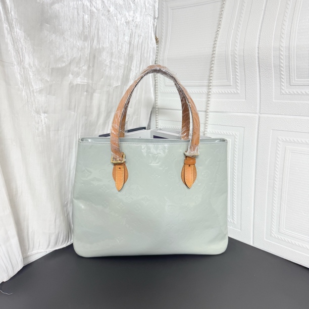 95新 LouisVuitton/路易威登 婴儿蓝漆皮托特单肩包