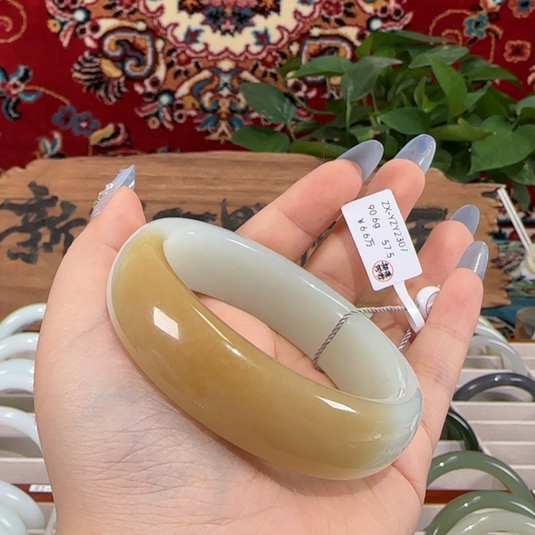 和田玉（糖玉）手镯未镶嵌和田玉糖白玉手镯宽版轮胎镯条宽18+