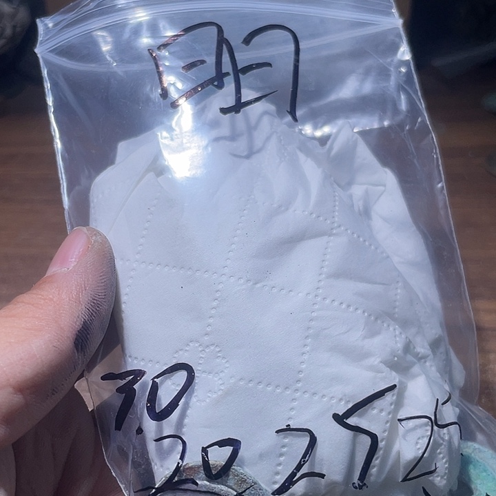 明***纯银工艺品有限公司的全资