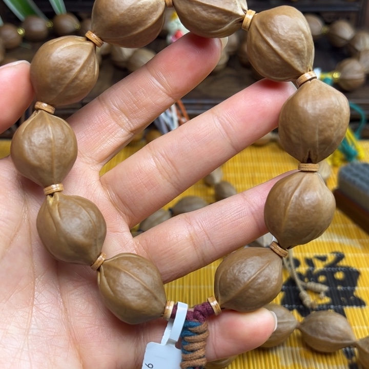 橄榄核手串/手链在*上梅林铁核2.1*2.6