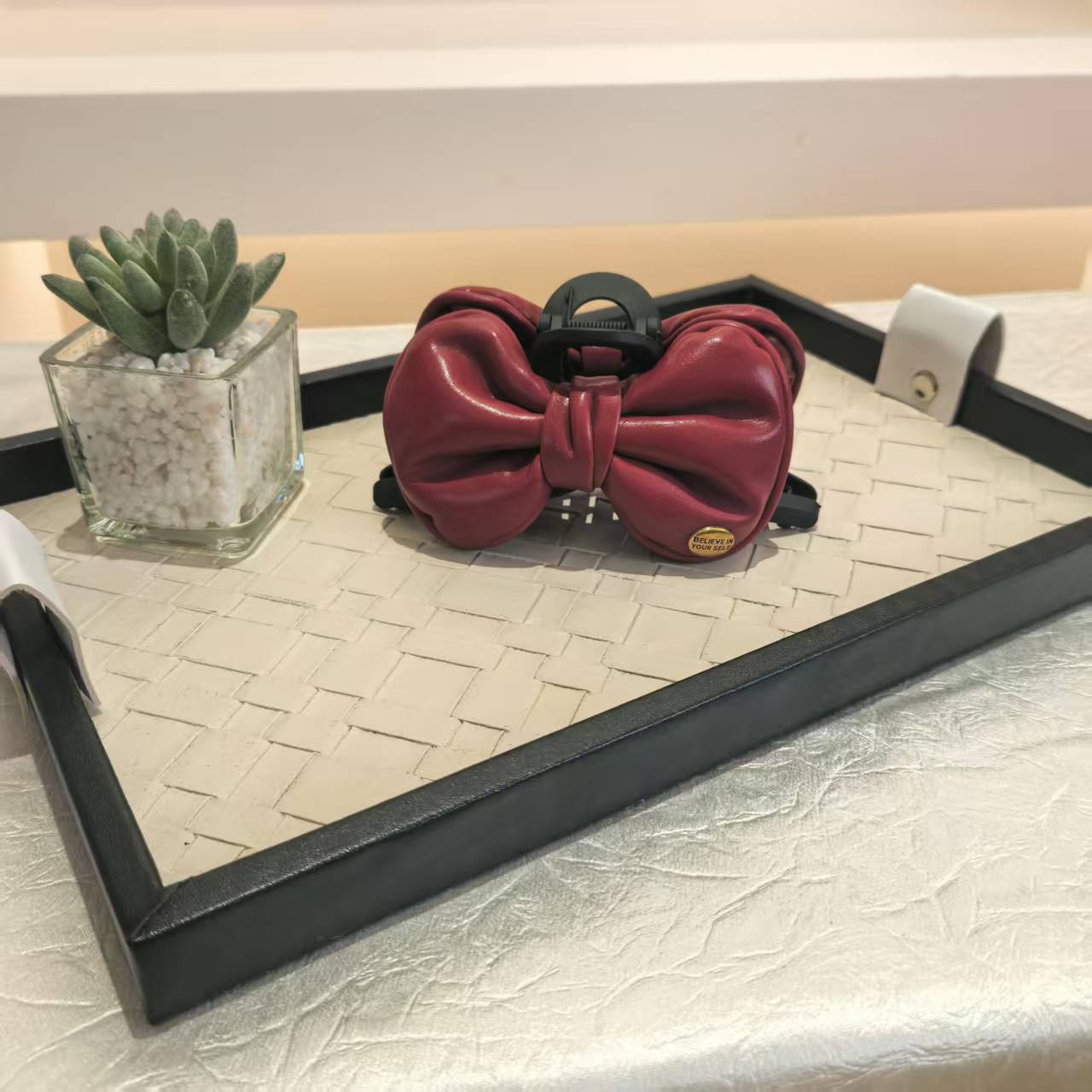 芙奈琪0060高端轻奢玫瑰红抓夹