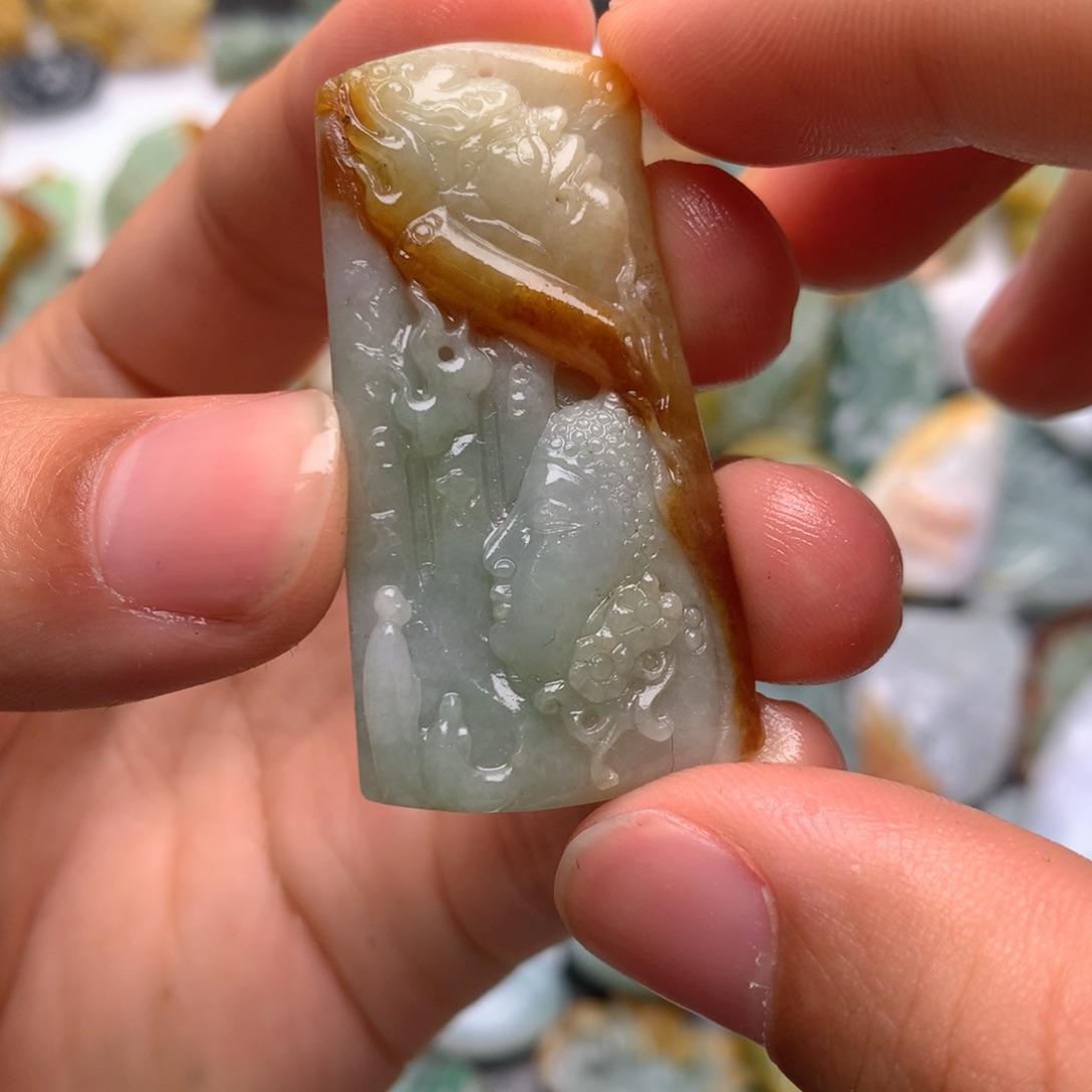 定制翡翠未镶嵌翡翠