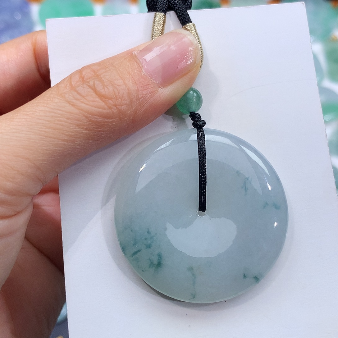 翡翠未镶嵌颈饰翡翠吊坠