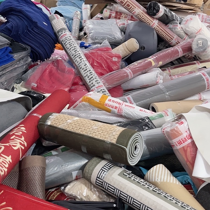 包***了150*200红色地垫不分