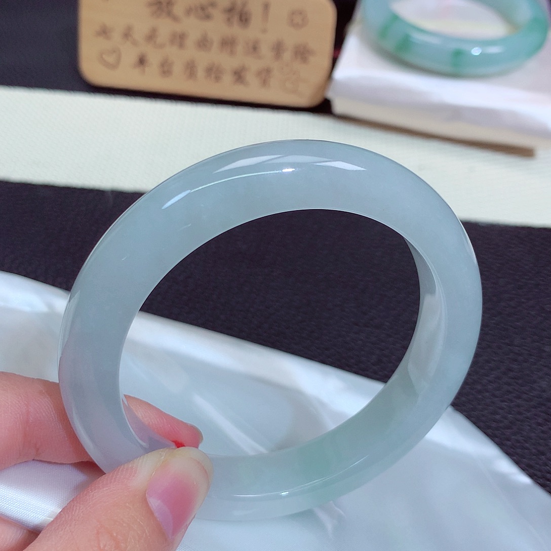 未镶嵌手镯翡翠9009
