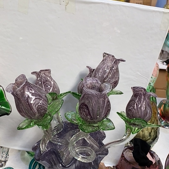 琉璃花瓶高45厘米宽9厘米