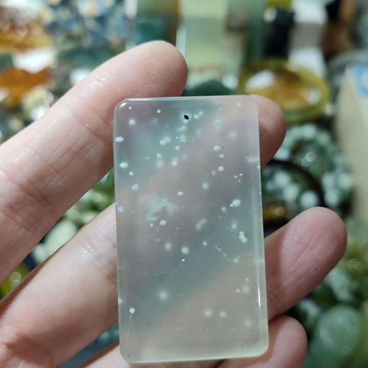 岫玉未镶嵌平安扣