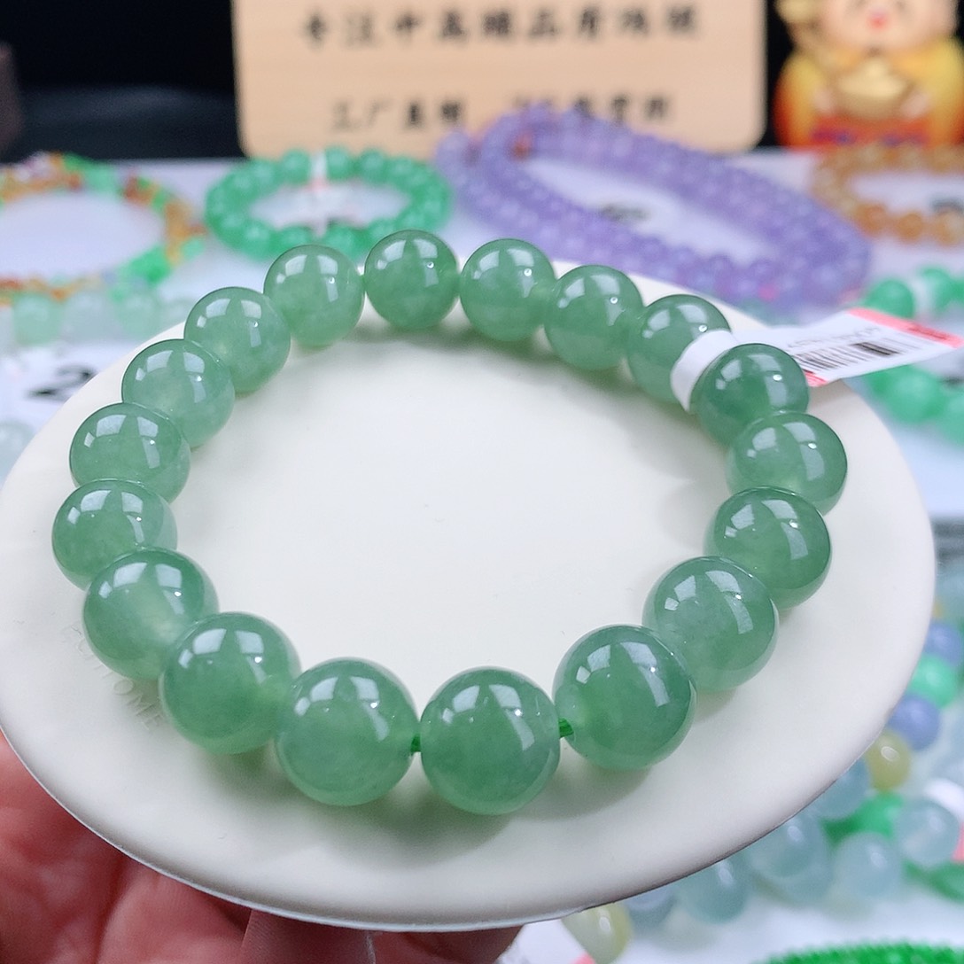翡翠手链未镶嵌卡11