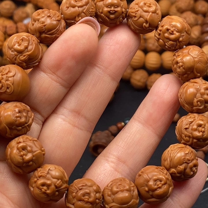 猴头核桃吊坠橄榄绿色