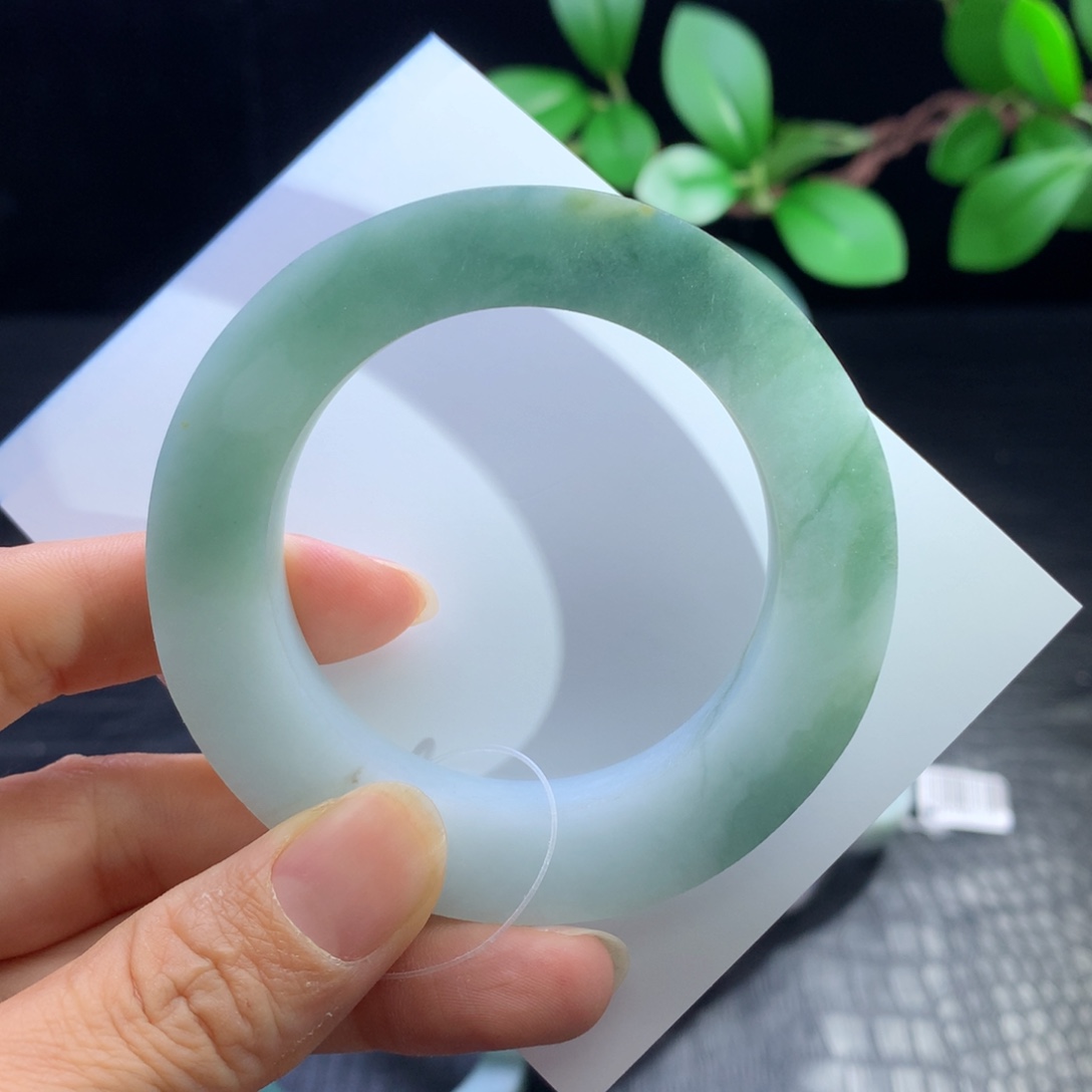 定制翡翠手镯未镶嵌