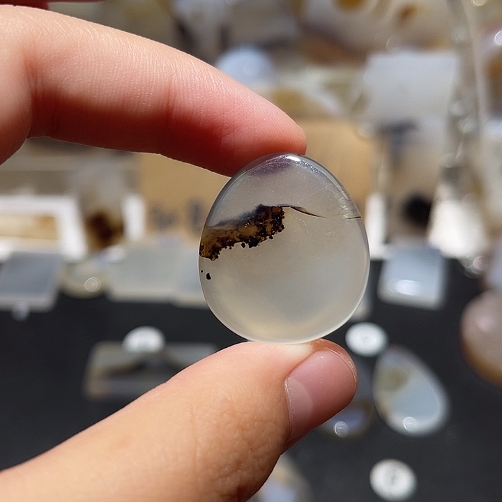 玛瑙/玉髓耳钉合金