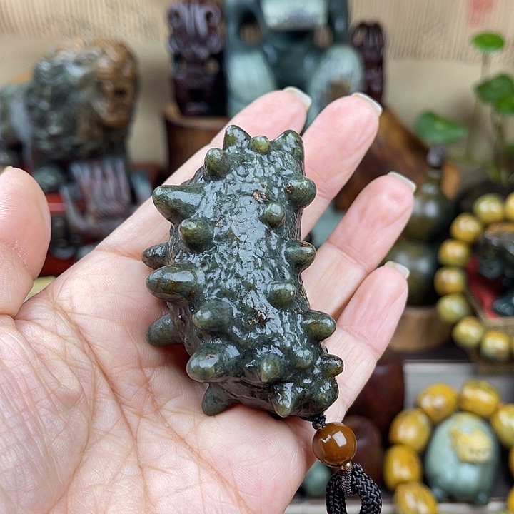 岫岩河磨玉（透闪石质玉）把件未镶嵌