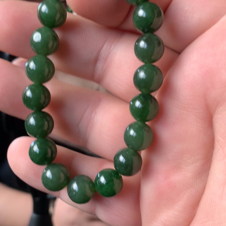 和田玉（碧玉）未镶嵌手链