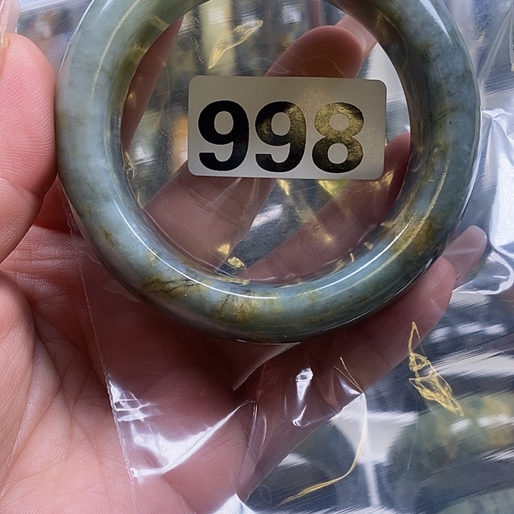 用***2蛇纹石玉未镶嵌手镯