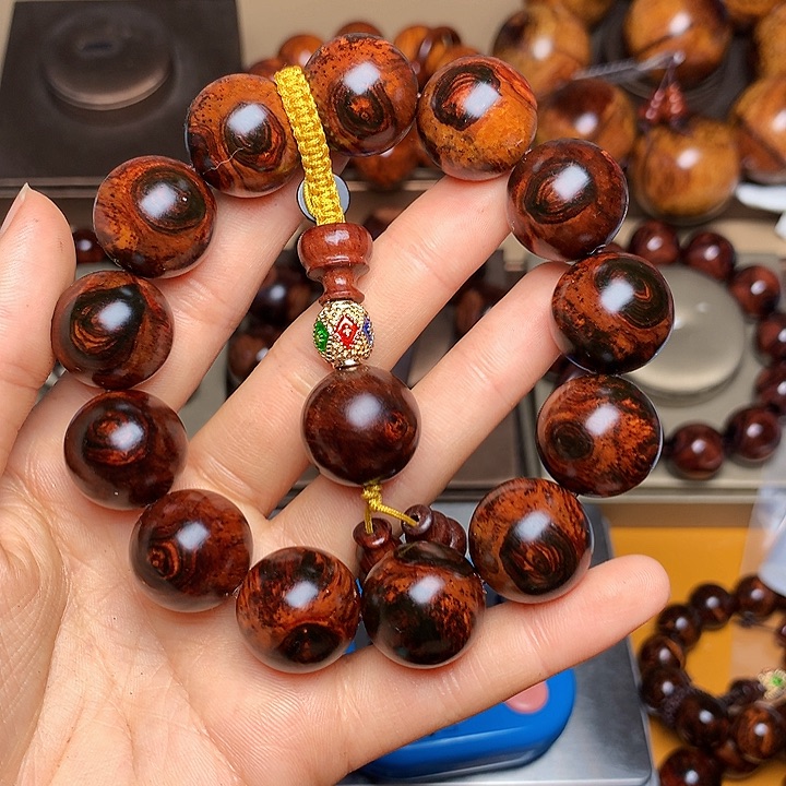 花梨木类手串/手链老挝花梨风化料土埋料1.8