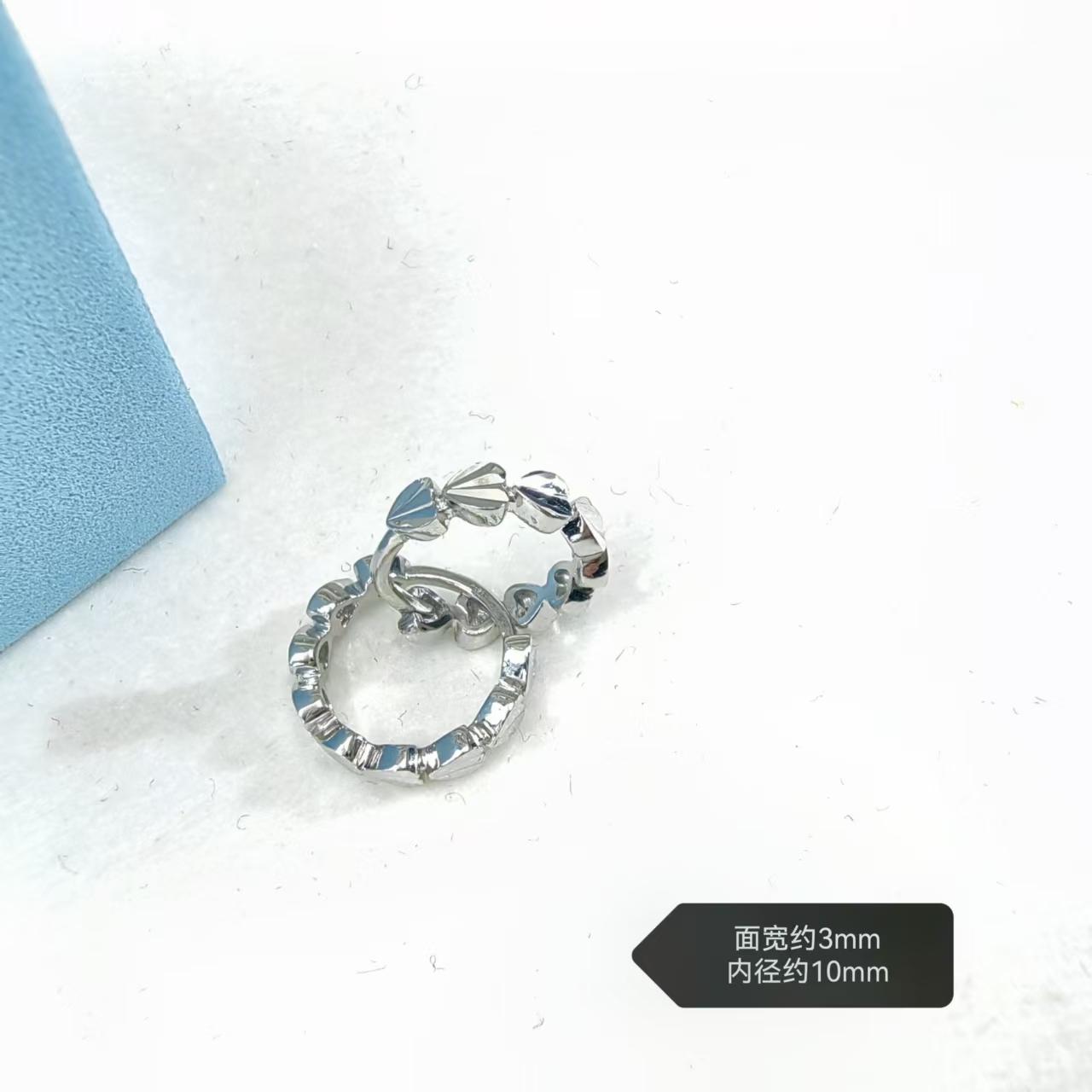 PT950铂金耳饰 简约爱心铂金耳扣 约10mm 时尚百搭简约