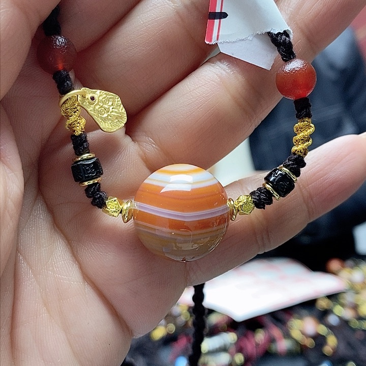 玛瑙/玉髓颈饰合金
