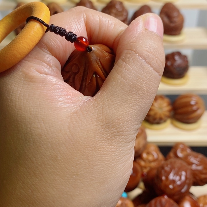 吊坠橄榄核巴西进口大橄榄六面玉化