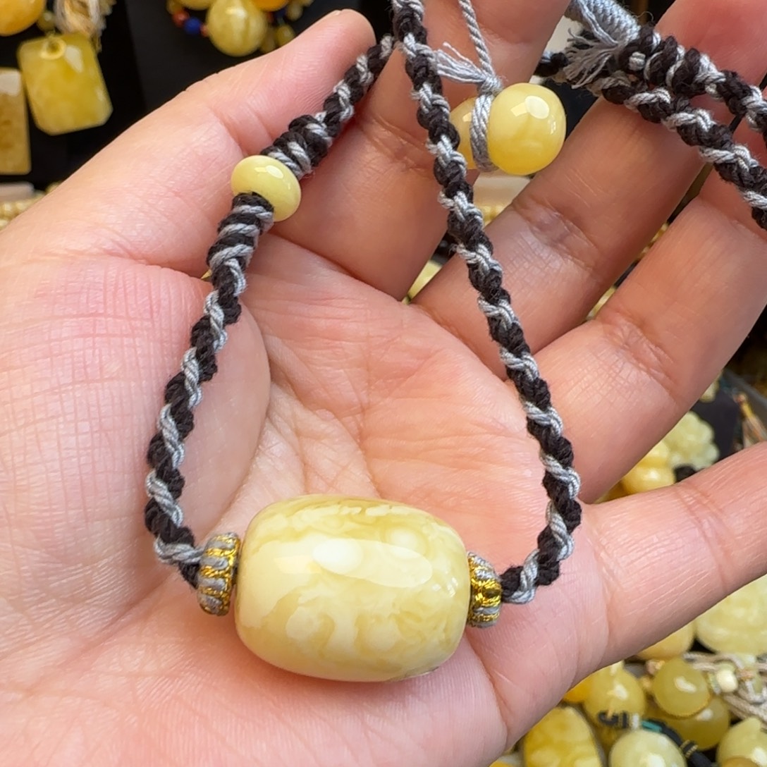 琥珀未镶嵌套链天然俄料浓白妖花蜜蜡桶珠锁骨