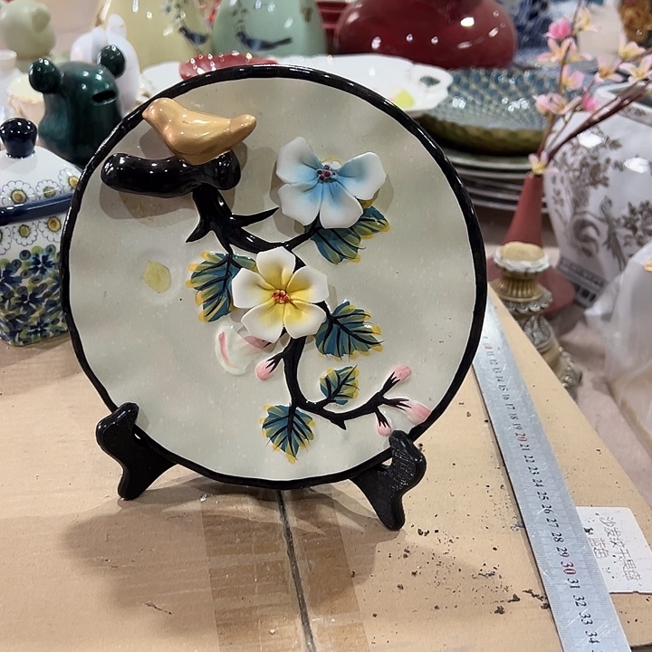 瓷片瑕。。。。。。。。。。。。。。