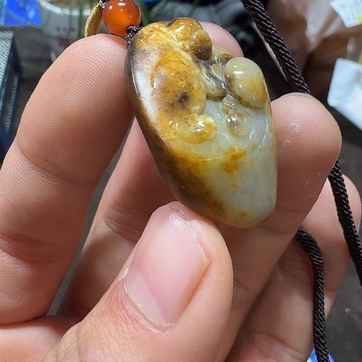 未镶嵌和田玉车挂