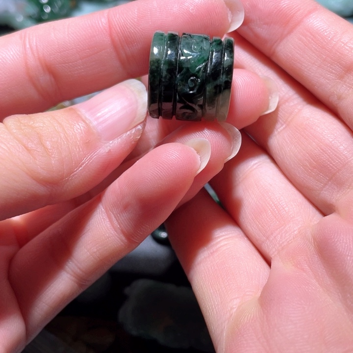 【闪购商品】翡翠颈饰未镶嵌天然翡翠