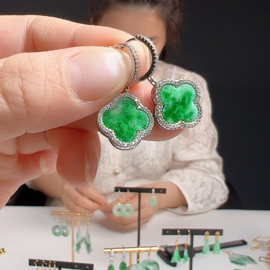 翡翠银S925镶嵌耳饰天然翡翠