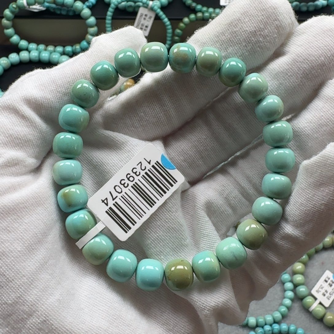 绿松石未镶嵌挂件