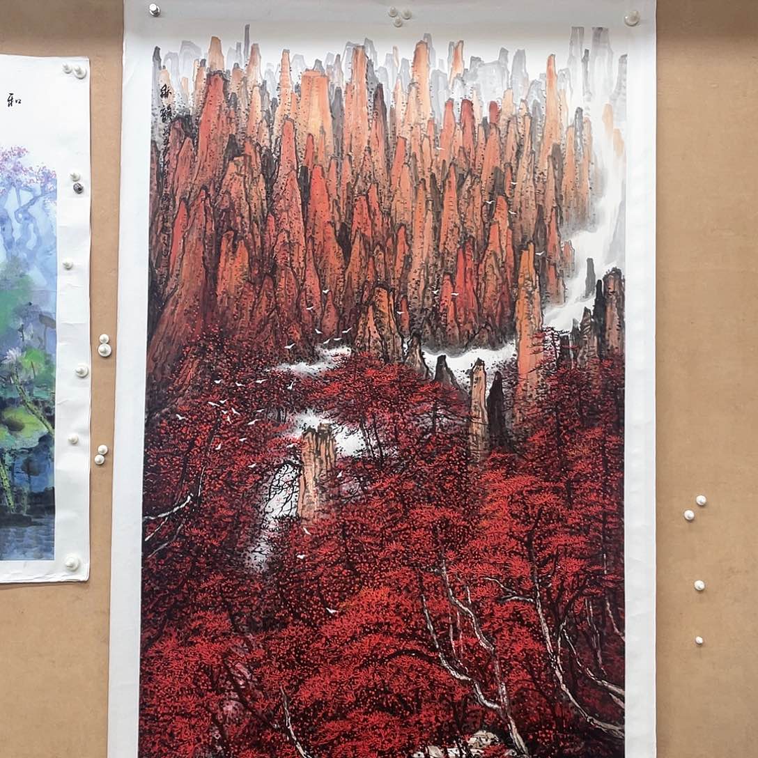 国画中***儿手绘国画，精品红松