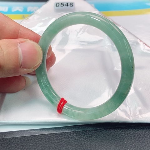 翡翠手镯未镶嵌0546号