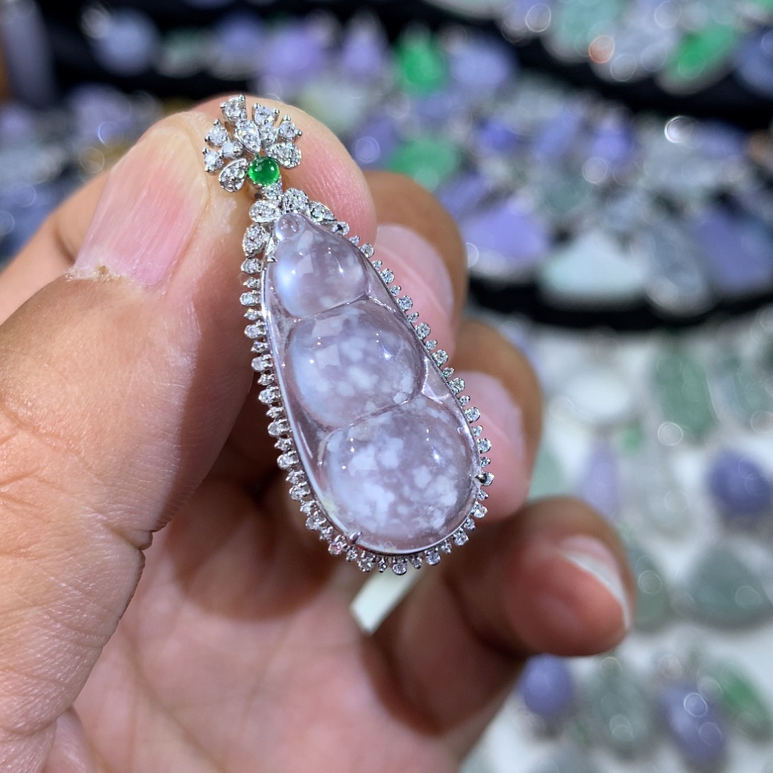 翡翠18K金镶嵌吊坠(不含链)