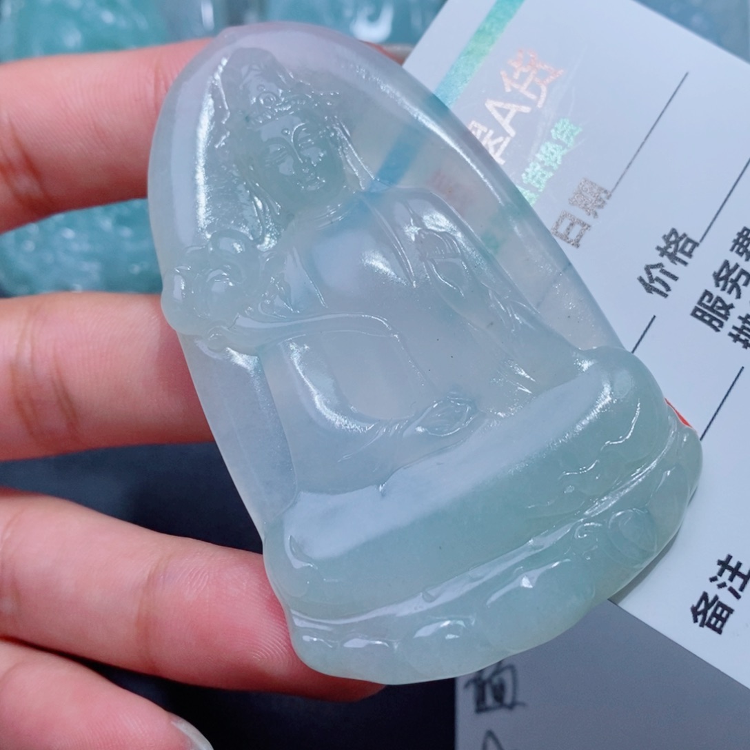 定制翡翠吊坠未镶嵌