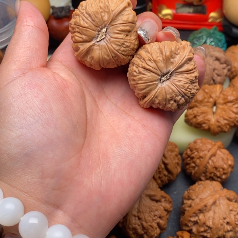 【闪购商品】文玩核桃把件文玩核桃