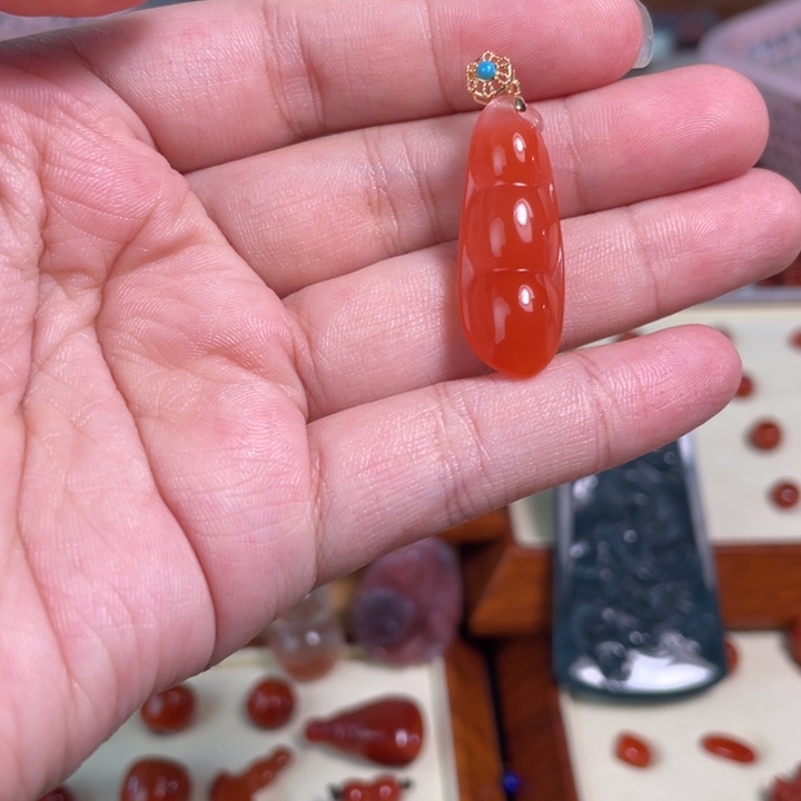 南红玛瑙未镶嵌颈饰28