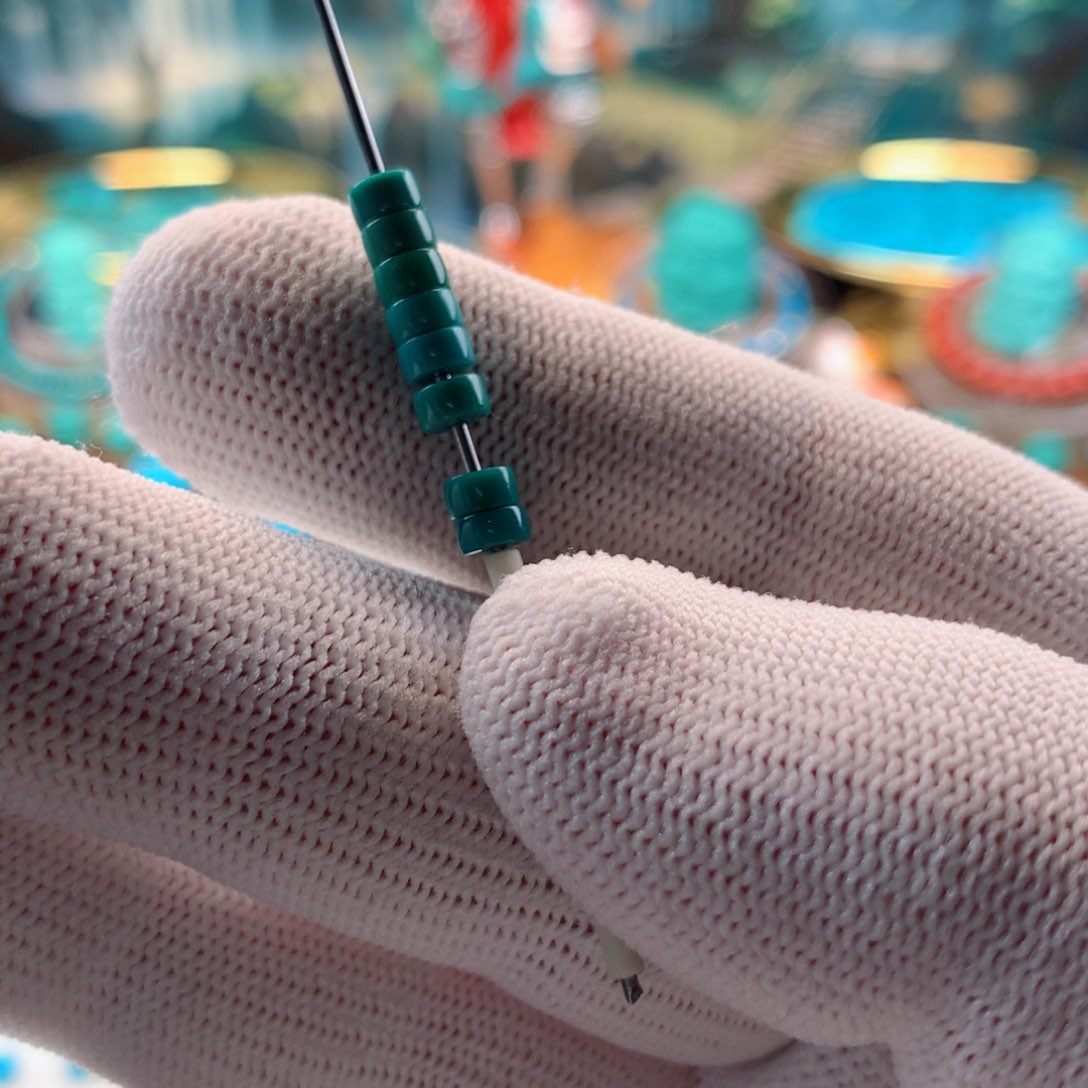 绿松石配饰未镶嵌王*坤