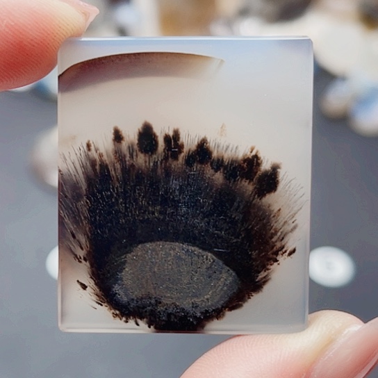 未镶嵌玛瑙/玉髓珠宝奇石