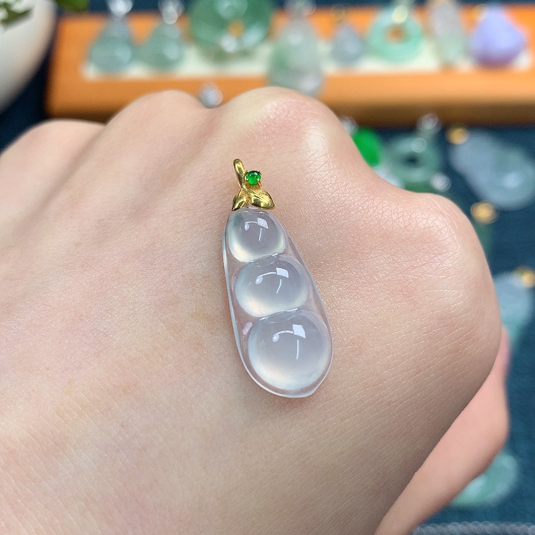 吊坠(不含链)18K金镶嵌翡翠