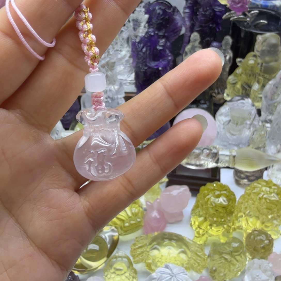 未镶嵌水晶珠宝半成品