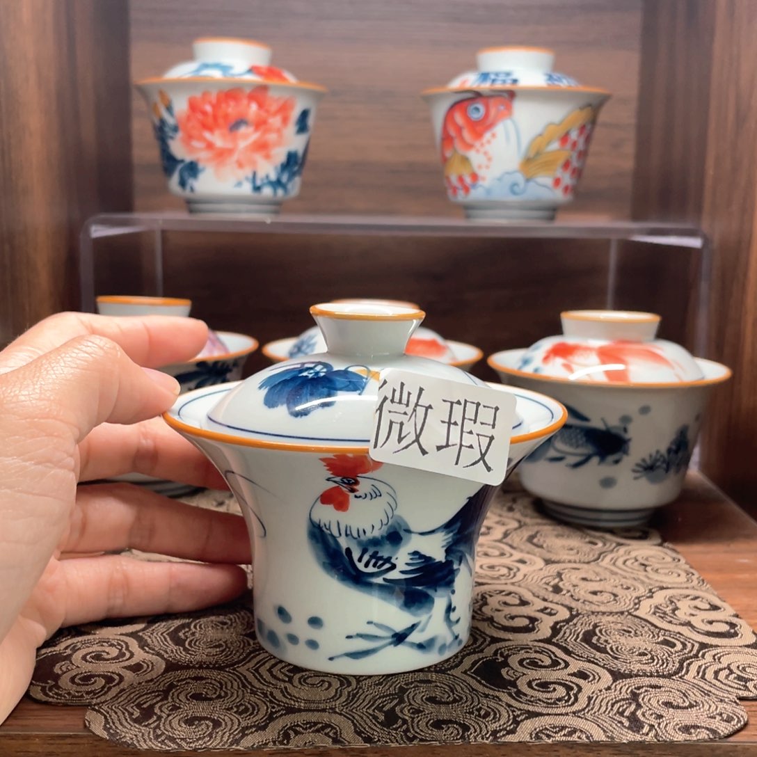 釉下彩纯手绘有瑕