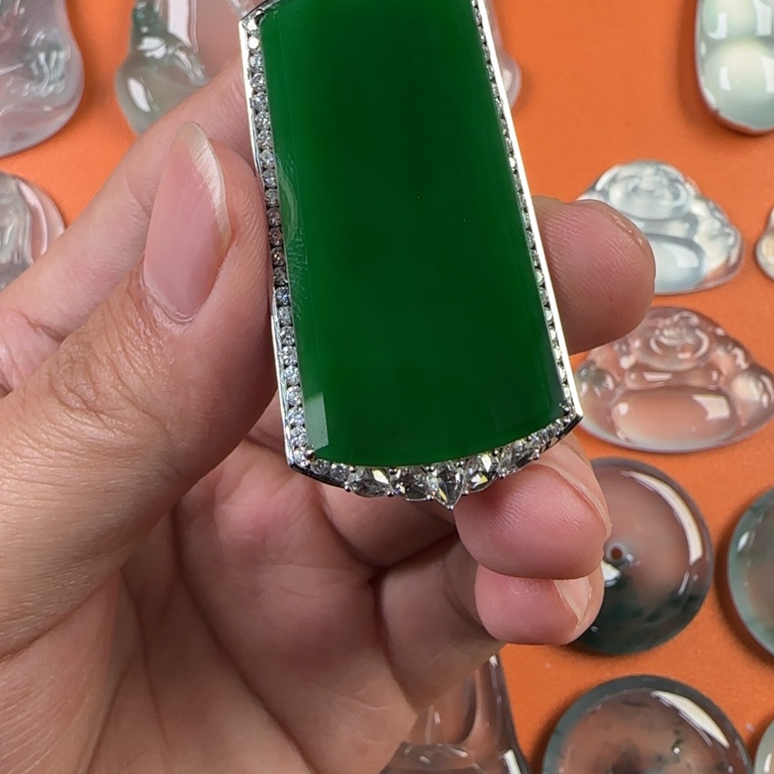 定制翡翠未镶嵌天然