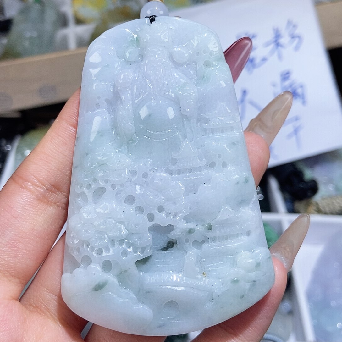 翡翠颈饰未镶嵌天然